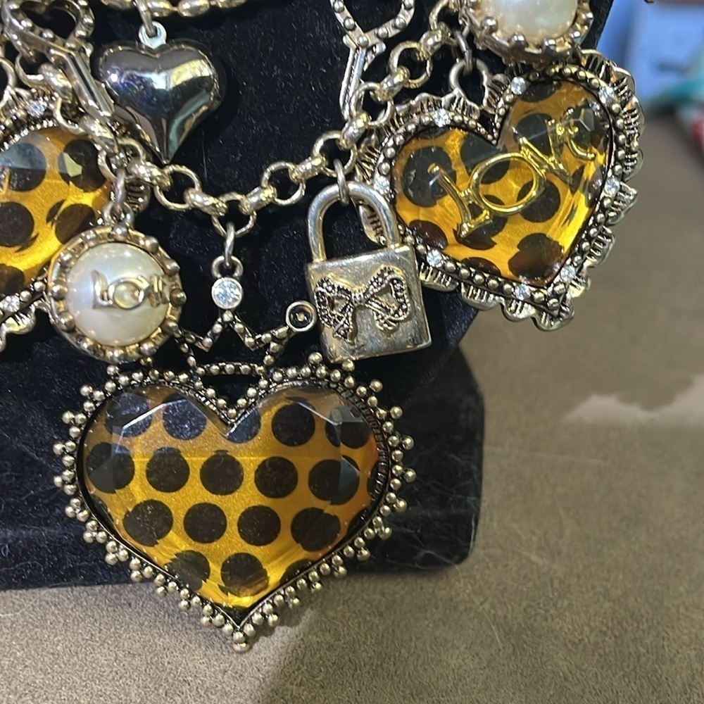 Vintage Betsy Johnson love leopard heart multi charm necklace - Picture 4 of 10